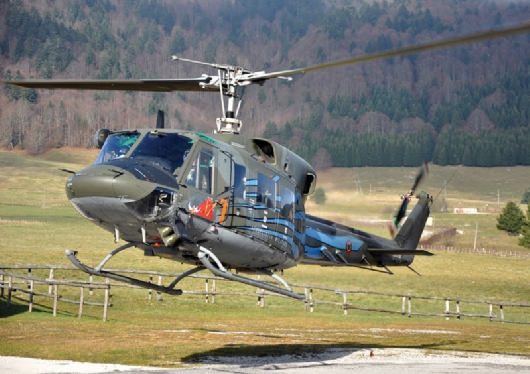 Сборная модель Italeri 1343 Вертолет AB 212/UH - 1N, 1/72